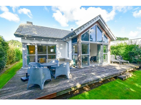 Einfamilienhaus kaufen in Ouddorp, 401 m² Grundstück, 68 m² Wohnfläche, 4 Zimmer