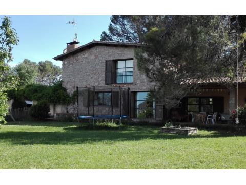 Landhaus kaufen in Santa Maria de Miralles, mit Garage, 6.800 m² Grundstück, 470 m² Wohnfläche, 7 Zimmer
