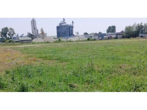 Gewerbepark- Grundstück kaufen in Lenti, 11.000 m² Grundstück