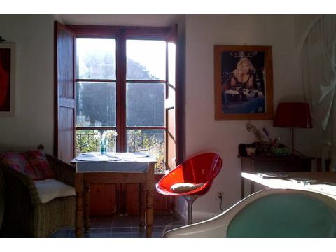 Etagenwohnung mieten in Estellencs, 65 m² Wohnfläche, 3 Zimmer