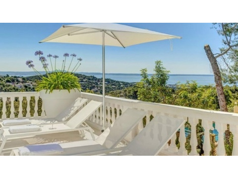 Villa mieten in Costa d'en Blanes, 300 m² Wohnfläche