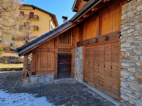 Einfamilienhaus kaufen in Strombiano, 250 m² Grundstück, 137 m² Wohnfläche, 6 Zimmer