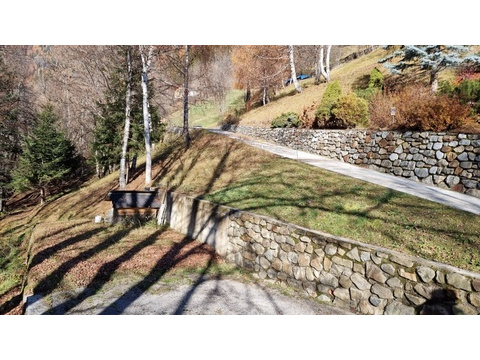Einfamilienhaus kaufen, 3.500 m² Grundstück, 143 m² Wohnfläche, 12 Zimmer