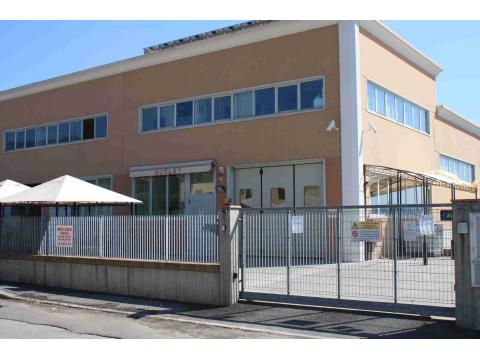 Produktion kaufen in Reggello, 600 m² Lagerfläche