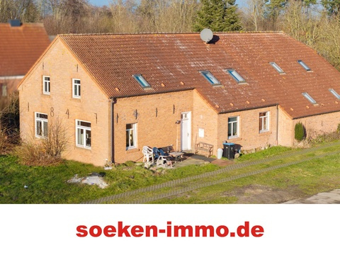 Bauernhaus kaufen in Moormerland, 2.246 m² Grundstück, 220 m² Wohnfläche, 11 Zimmer