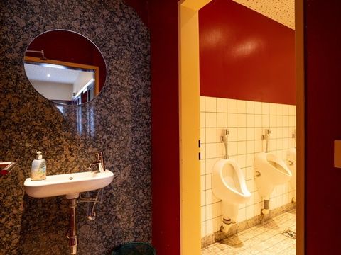 HF-----26 Toiletten 1