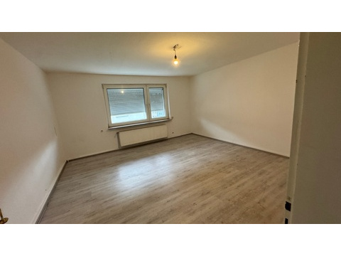Etagenwohnung mieten in Wuppertal, mit Stellplatz, 50 m² Wohnfläche, 2 Zimmer