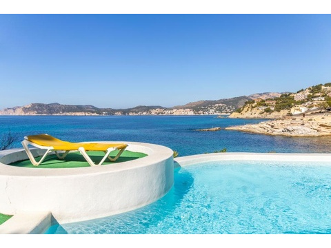 Villa kaufen in Calvià, 1.952 m² Grundstück, 400 m² Wohnfläche, 7 Zimmer