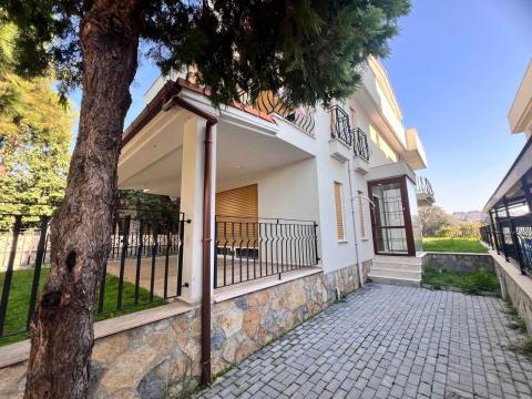 Villa kaufen in Özdere, 180 m² Grundstück, 130 m² Wohnfläche, 3 Zimmer