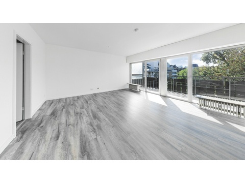 Etagenwohnung mieten in Düsseldorf, 112 m² Wohnfläche, 3 Zimmer