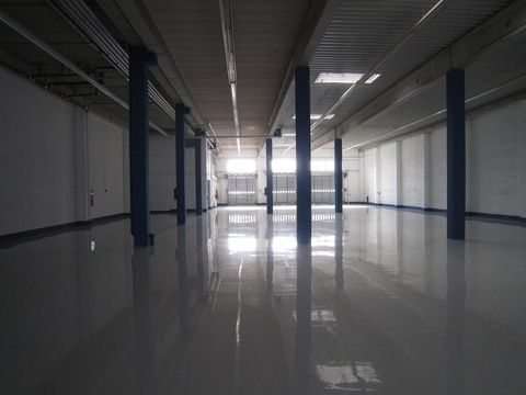 Lagerhalle EG