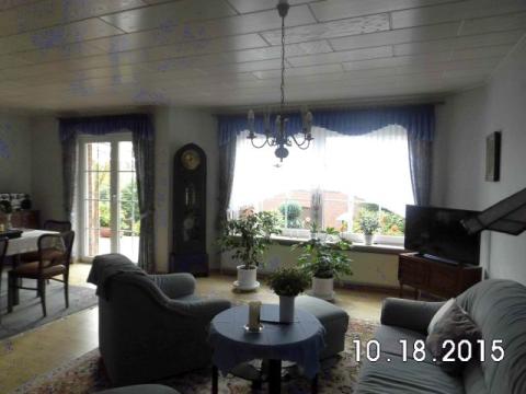 großes Wohnzimmer