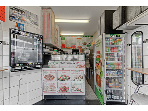 Pizzeria