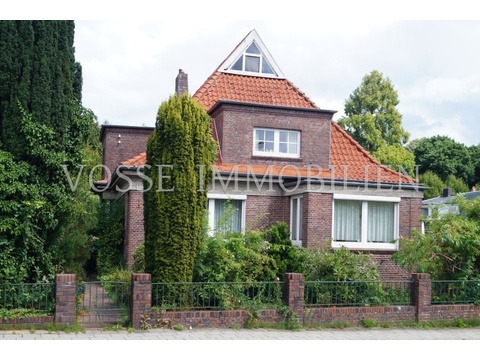 Villa kaufen in Weener, 770 m² Grundstück, 230 m² Wohnfläche, 7 Zimmer