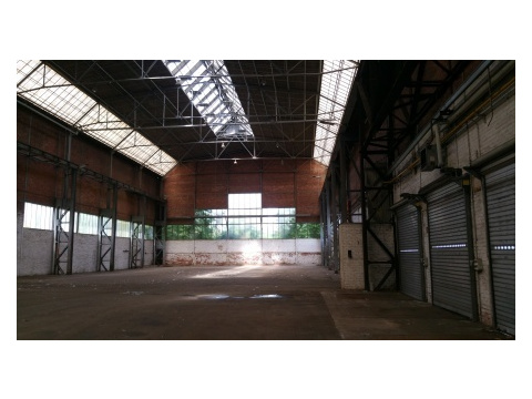 Industriehalle mieten, pachten in Homburg, 1.500 m² Lagerfläche