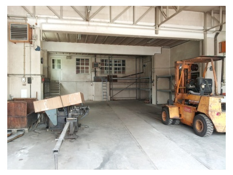 Halle mieten, pachten in Neunkirchen, 300 m² Lagerfläche