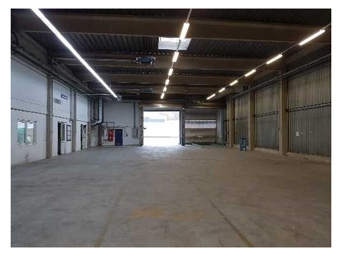 Halle mieten, pachten in Saarbrücken, 2.772 m² Lagerfläche