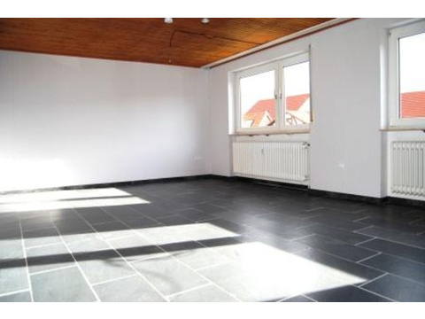 sehr großes Wohnzimmer