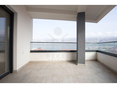 Penthousewohnung kaufen in Vinjerac, mit Stellplatz, 130 m² Wohnfläche, 2 Zimmer