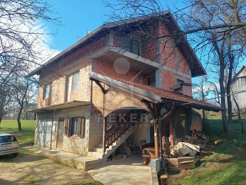 Einfamilienhaus kaufen in Duga Resa, mit Garage, 153.329 m² Grundstück, 190 m² Wohnfläche, 4 Zimmer