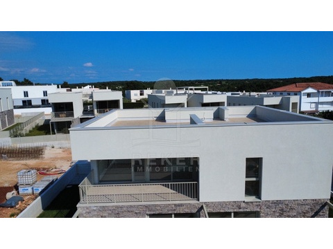 Penthousewohnung kaufen in Novigrad, mit Stellplatz, 220,7 m² Wohnfläche, 5 Zimmer