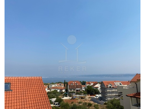 Dachgeschosswohnung kaufen in Gespanschaft Split-Dalmatien, 44 m² Wohnfläche, 2 Zimmer