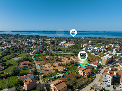 Wohngrundstück kaufen in Pula, 505 m² Grundstück