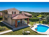 Villa kaufen in Višnjan, mit Stellplatz, 768 m² Grundstück, 130 m² Wohnfläche, 4 Zimmer