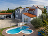 Villa kaufen in Pula, mit Garage, mit Stellplatz, 1.116 m² Grundstück, 255 m² Wohnfläche, 6 Zimmer