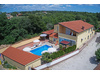 Villa kaufen in Poreč, mit Stellplatz, 514 m² Grundstück, 298 m² Wohnfläche