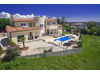 Villa kaufen in Poreč, mit Stellplatz, 832 m² Grundstück, 534 m² Wohnfläche, 6 Zimmer