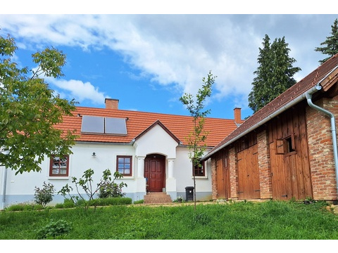 Bauernhaus kaufen in Zalalövő, mit Garage, 8.370 m² Grundstück, 76 m² Wohnfläche, 3 Zimmer
