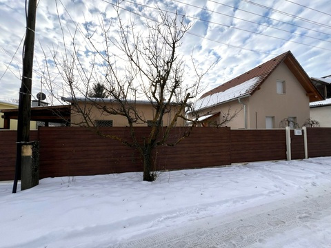 Einfamilienhaus kaufen in Mohatsch Szőlőhegy, mit Stellplatz, 504 m² Grundstück, 136 m² Wohnfläche, 5 Zimmer
