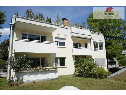 Etagenwohnung kaufen in München, mit Stellplatz, 96 m² Wohnfläche, 4 Zimmer