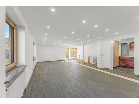 Erdgeschosswohnung kaufen in München, 148,9 m² Wohnfläche, 4 Zimmer