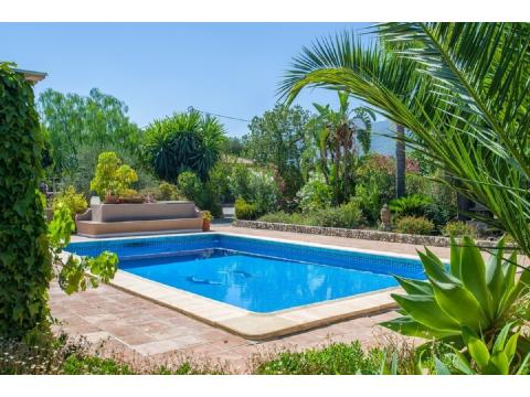 Ferienhaus kaufen in Alhaurín el Grande, 4.600 m² Grundstück, 310 m² Wohnfläche, 13 Zimmer