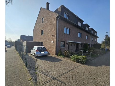 Reihenendhaus kaufen in Mönchengladbach, mit Garage, 235 m² Grundstück, 147 m² Wohnfläche, 5 Zimmer