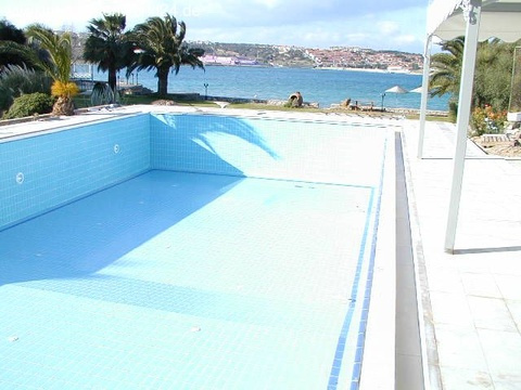 Villa kaufen, 12.200 m² Grundstück, 400 m² Wohnfläche, 8 Zimmer