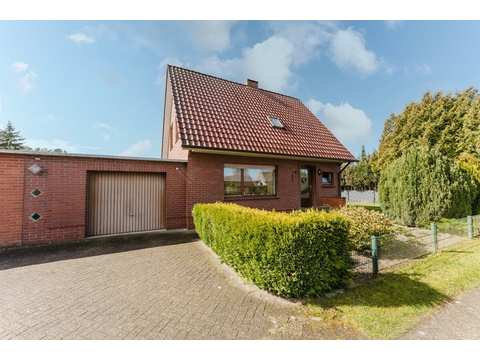 Einfamilienhaus kaufen in Laar, 599 m² Grundstück, 105 m² Wohnfläche, 4 Zimmer