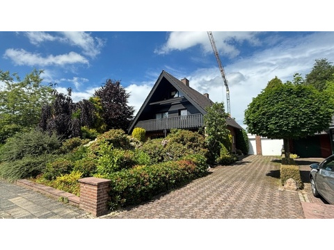 Einfamilienhaus kaufen in Neuenhaus, 750 m² Grundstück, 130 m² Wohnfläche, 5 Zimmer