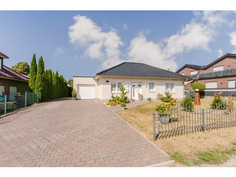 Einfamilienhaus kaufen in Uelsen, 682 m² Grundstück, 78,44 m² Wohnfläche, 2 Zimmer