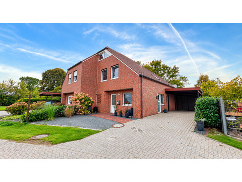 Doppelhaushälfte kaufen in Uelsen, mit Stellplatz, 288 m² Grundstück, 95 m² Wohnfläche, 4 Zimmer