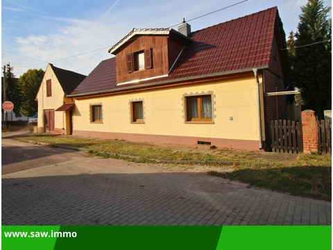 Einfamilienhaus kaufen in Südliches Anhalt, mit Garage, 877 m² Grundstück, 107,8 m² Wohnfläche, 5 Zimmer
