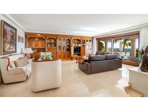Villa kaufen in Calvià, mit Garage, 1.650 m² Grundstück, 429 m² Wohnfläche, 6 Zimmer