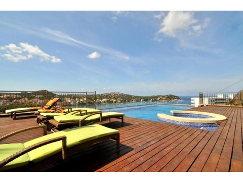 Villa kaufen in Santa Ponsa, 1.562 m² Grundstück, 291 m² Wohnfläche, 6 Zimmer