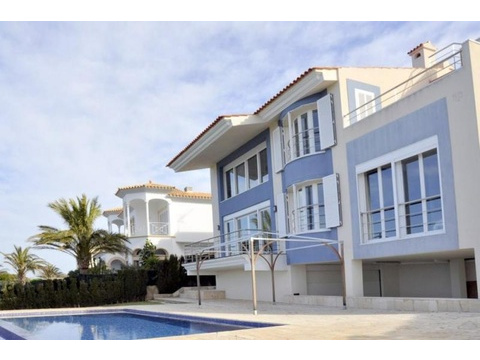 Villa kaufen in Badia Gran, 625 m² Grundstück, 340 m² Wohnfläche, 5 Zimmer