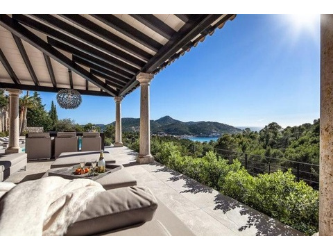 Villa kaufen in Andratx, 2.400 m² Grundstück, 890 m² Wohnfläche, 7 Zimmer