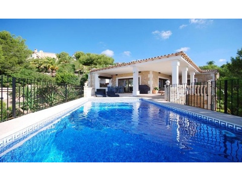 Villa kaufen in Calvià, 1.600 m² Grundstück, 220 m² Wohnfläche, 4 Zimmer