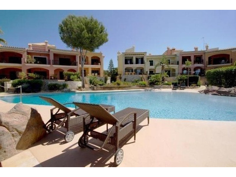 Etagenwohnung kaufen in Santa Ponsa, 90 m² Wohnfläche, 3 Zimmer