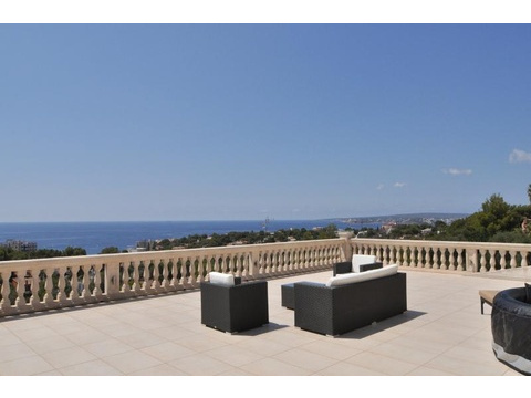 Villa kaufen in Portals Nous, 750 m² Grundstück, 300 m² Wohnfläche, 11 Zimmer
